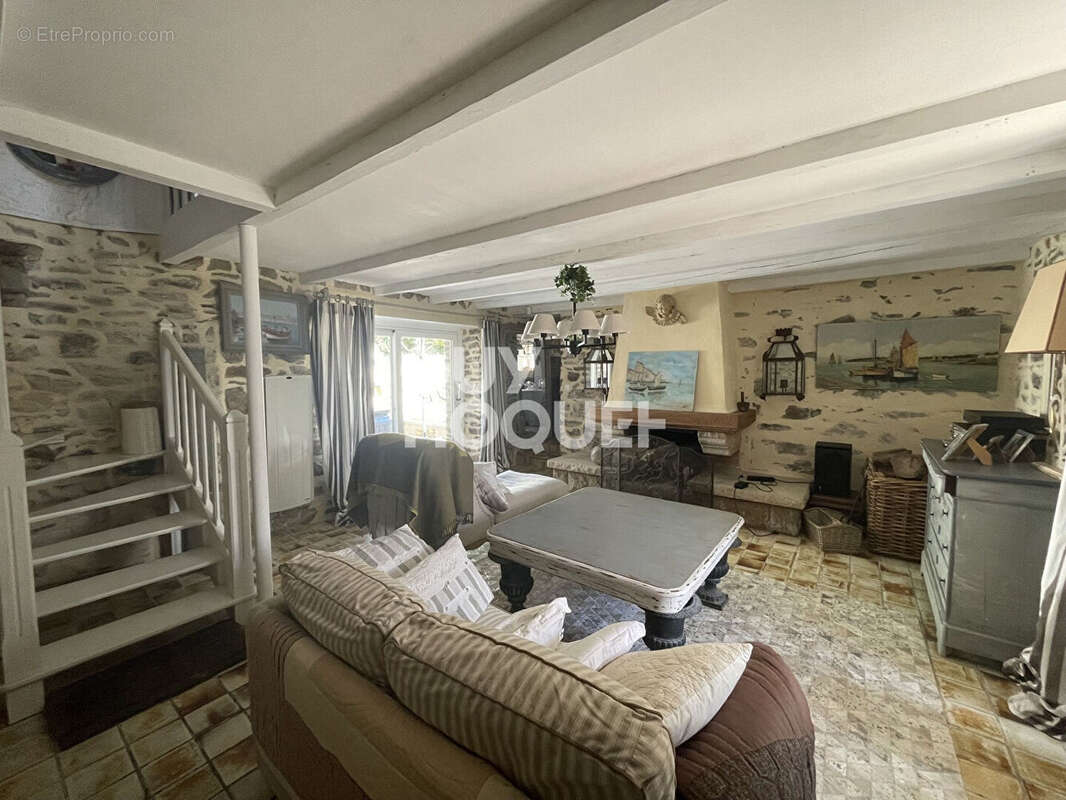 Etables sur mer : a vendre maison limite saint quay ! - photo 8