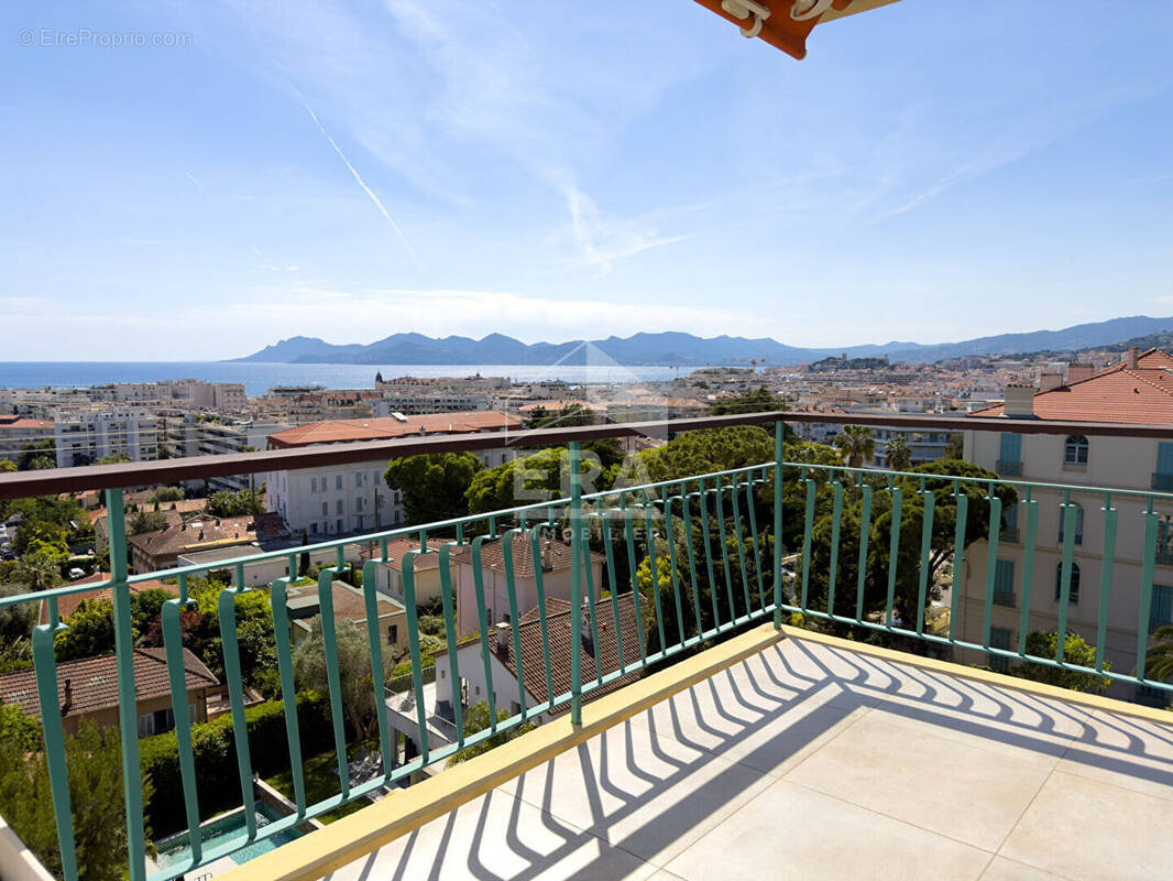 Appartement à CANNES