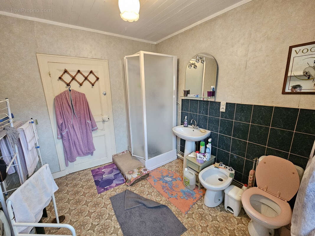 Appartement à MOLINGES