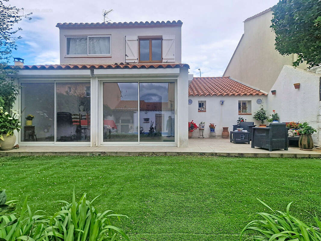 Maison Perpignan 5 pièces 127  m2 jardin garage piscine - photo 12