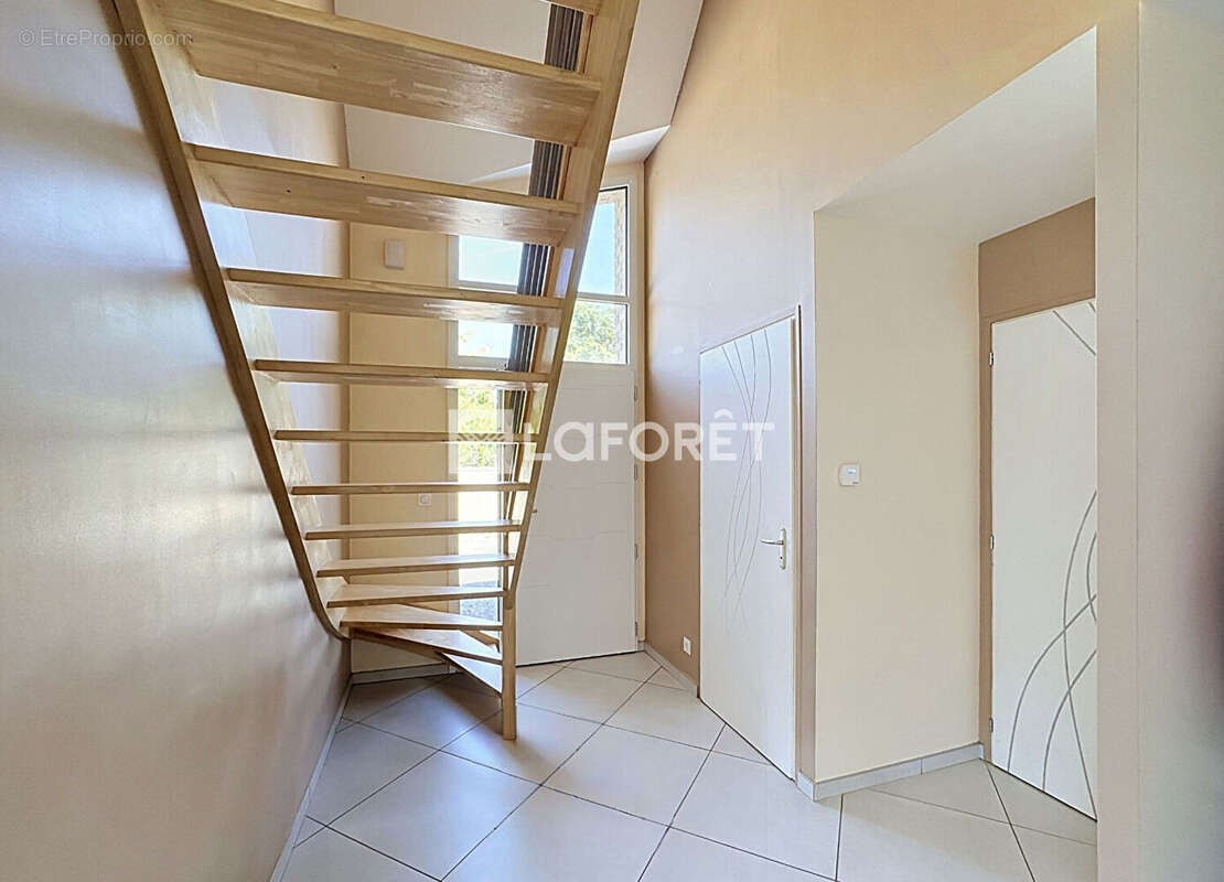 Maison familiale 144m2 - photo 6