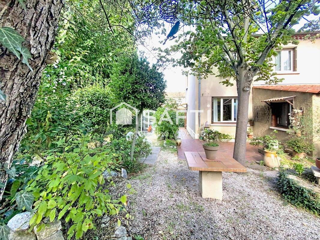 Photo 1 - Maison à MARSEILLE-11E