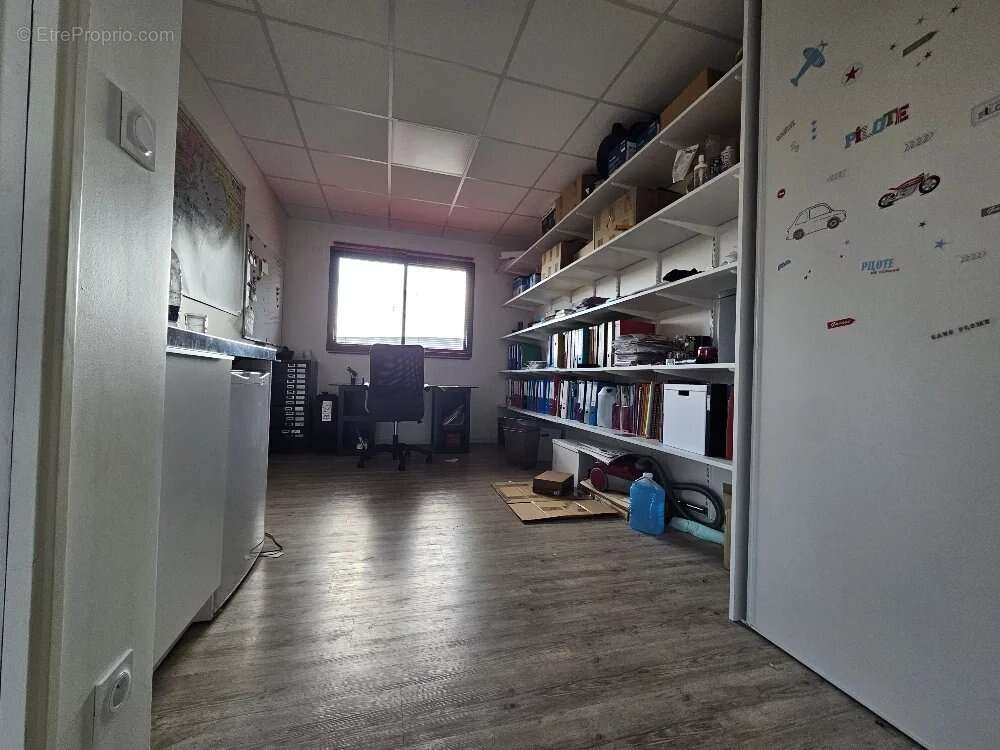 Commerce à PLELAN-LE-GRAND