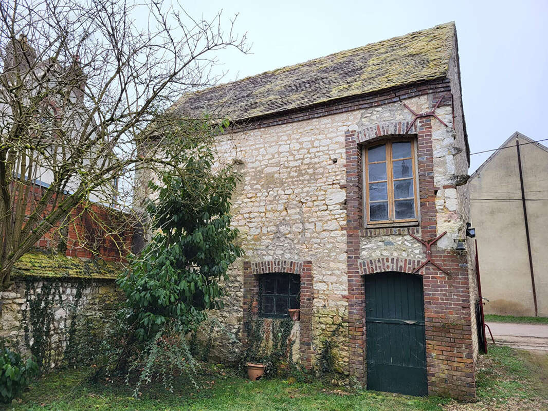 Maison à CHASSY