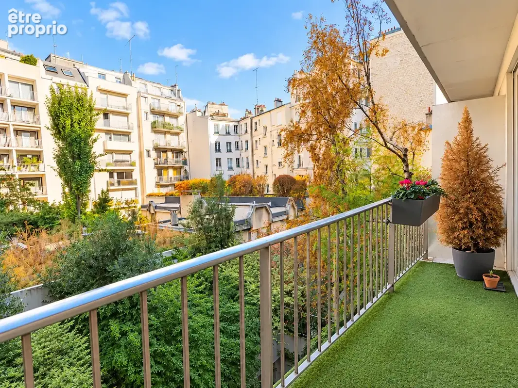 Appartement à PARIS-20E