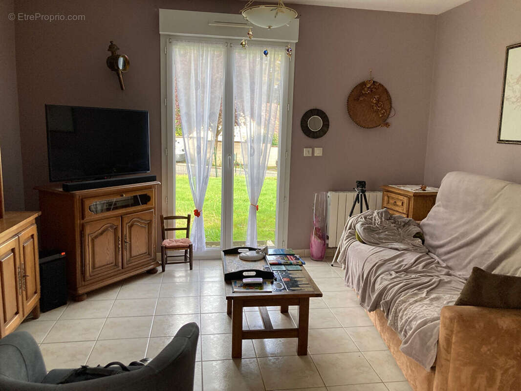 Maison à CONDE-SUR-NOIREAU