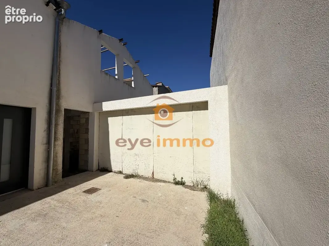PÉZENAS  Projet de loft de 111 m² avec cour et permis accordé - photo 4