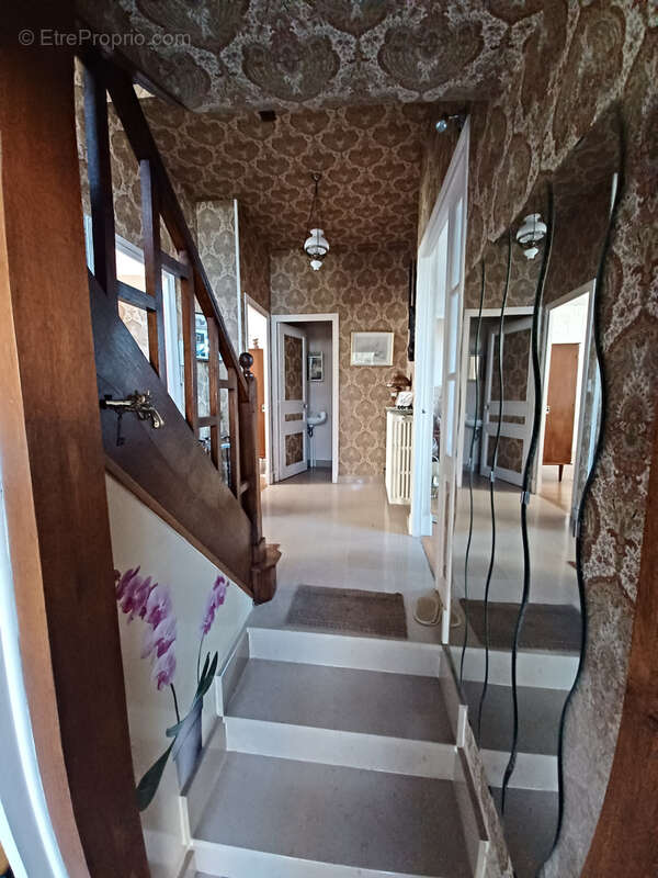 Maison à LA CHARITE-SUR-LOIRE