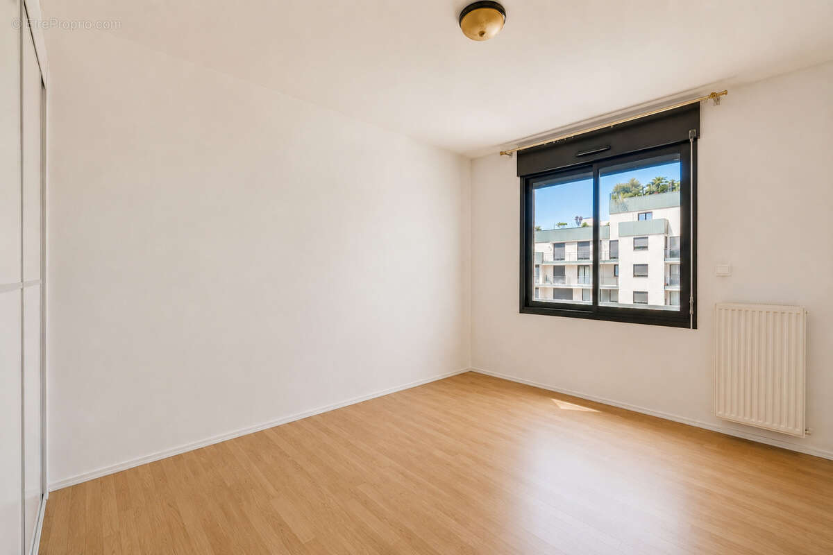 Appartement de standing T5 de 127,72 m2 avec une terrasse de 33 m2, Toulouse Compans Caffarelli (31000) - photo 13