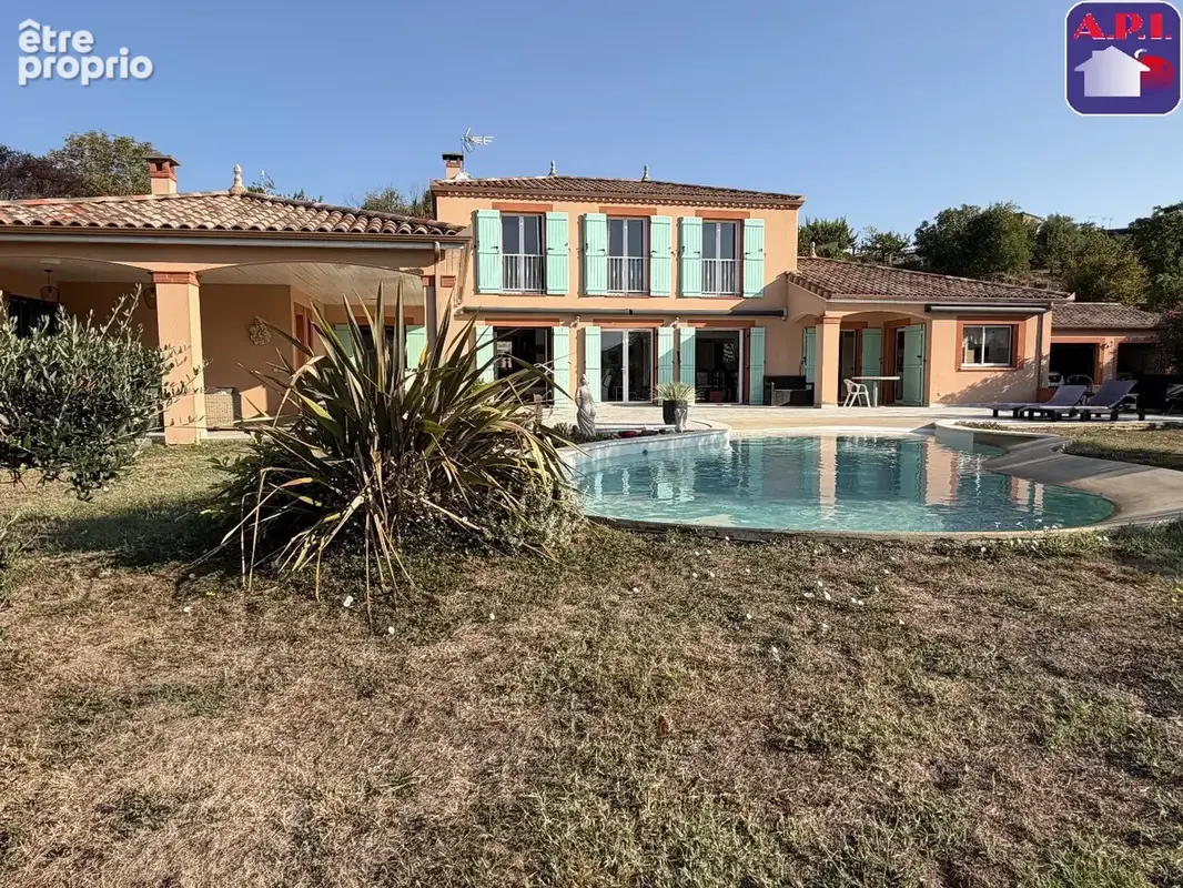 Maison 201 m² à Lagarde  - photo 16
