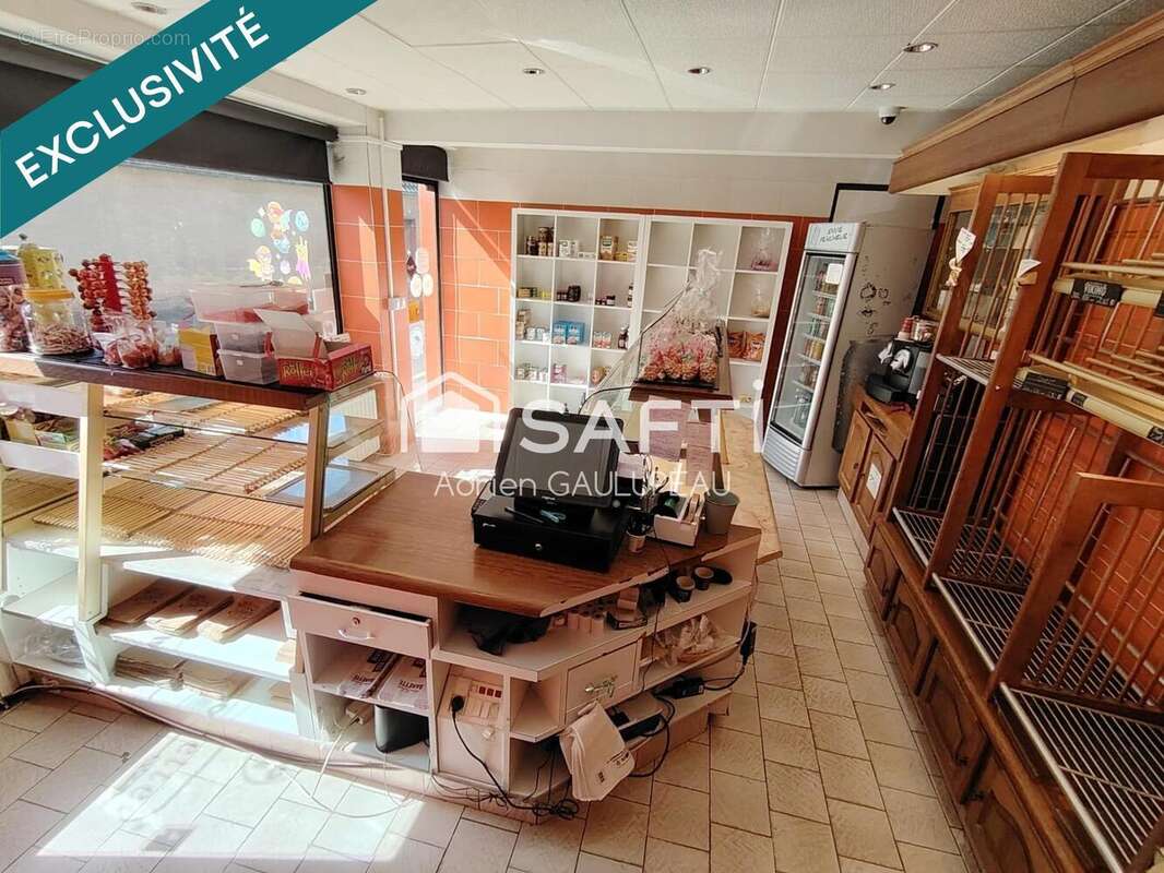 Photo 2 - Commerce à HOUDAN