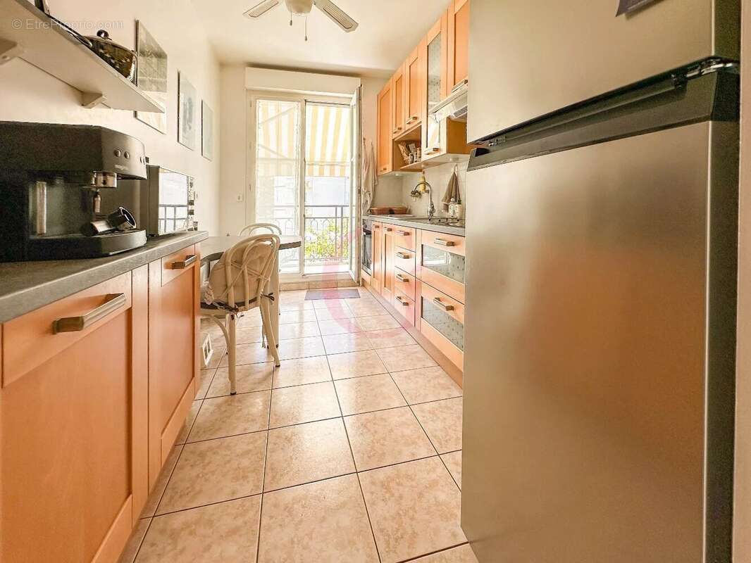 Appartement à BOURG-LA-REINE