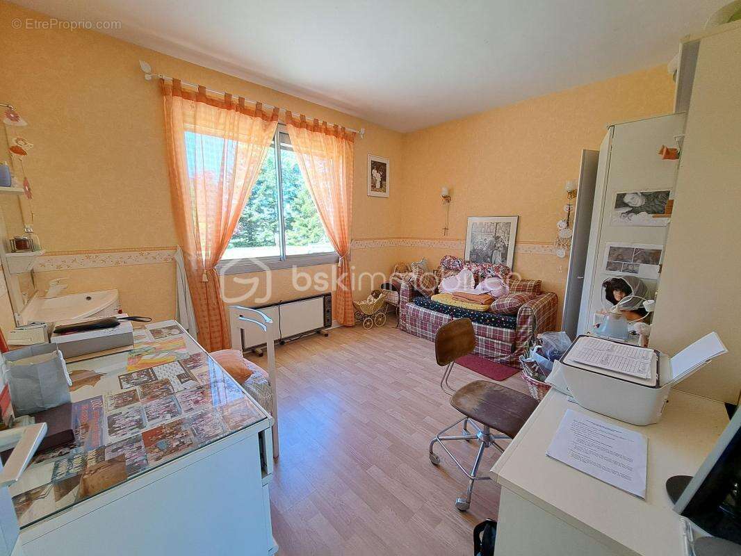 Maison à TOURS-EN-VIMEU