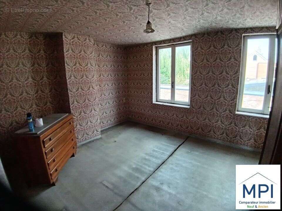 Maison 60 m² à Marquette-Lez-Lille  - photo 9