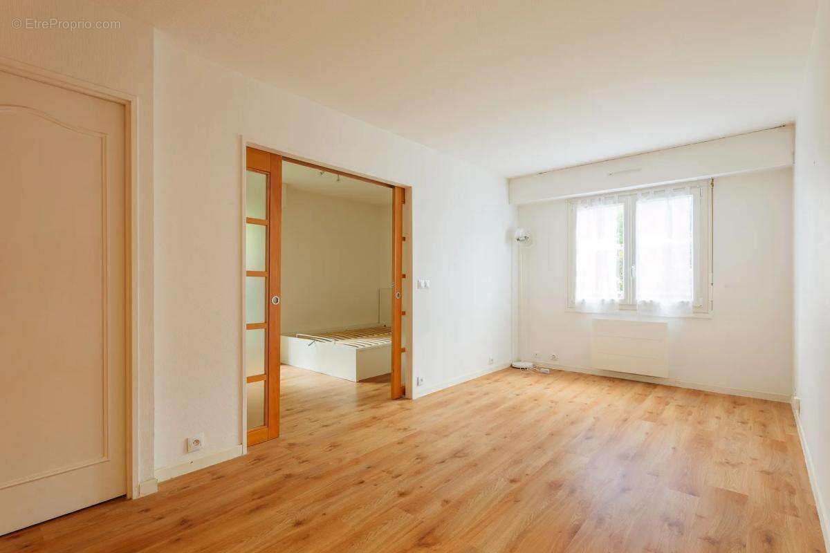 Appartement à LIVRY-GARGAN