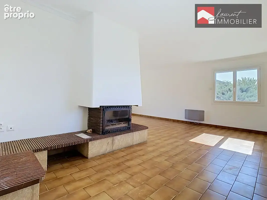 Maison familiale avec fort potentiel sur 2 373 m² de terrain - 01190 CHEVROUX - photo 5