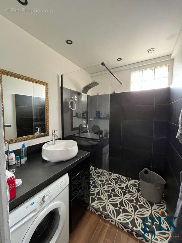 Appartement à LA TRONCHE