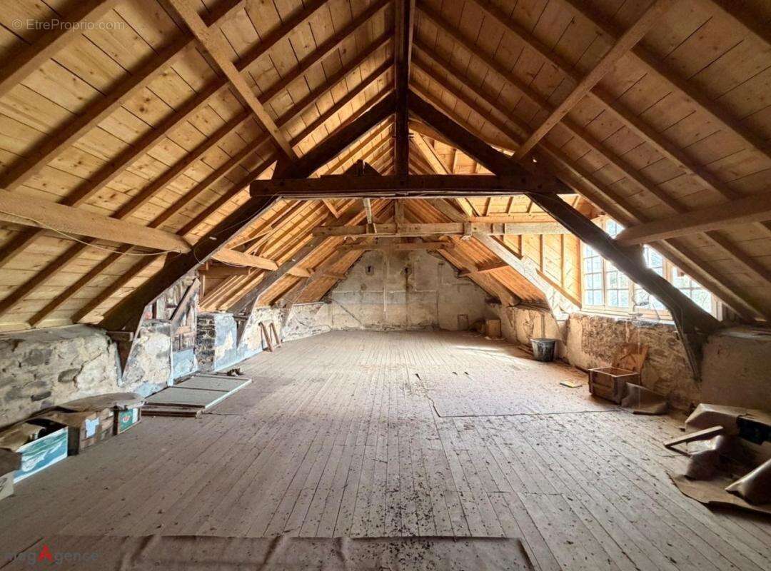 Maison à MALESTROIT