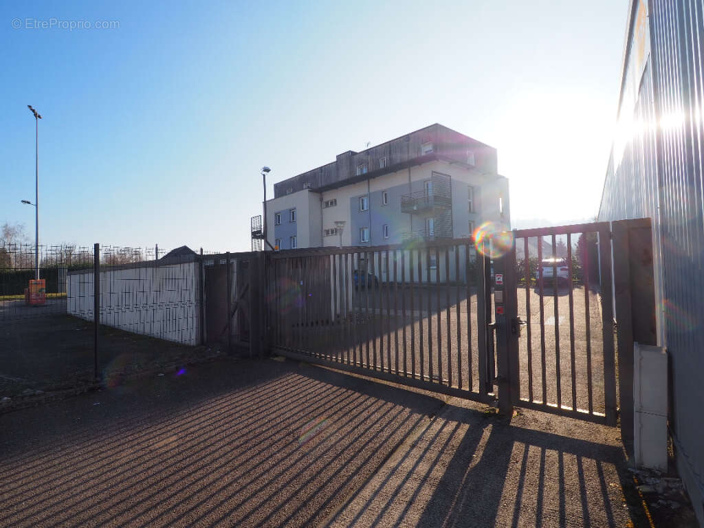 Appartement à CHARMES