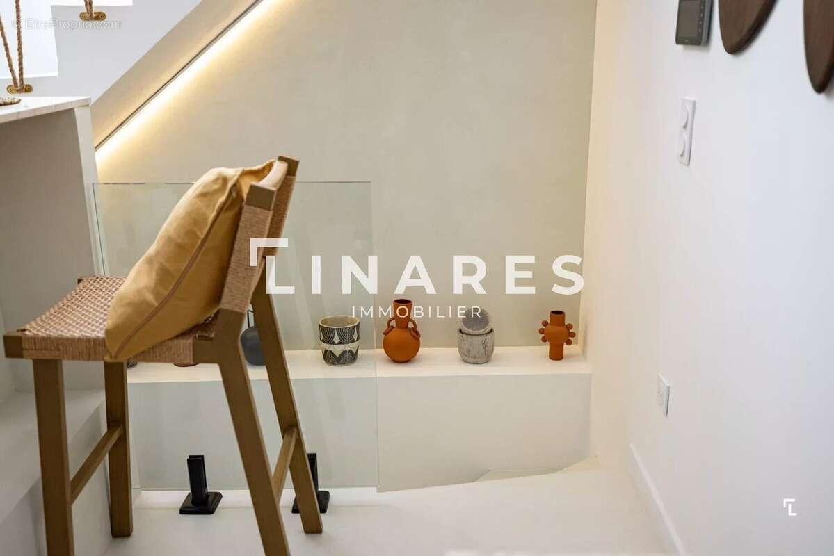 LA CASITA - Maison de 95m2 - Rooftop - Box - 13007 - photo 11