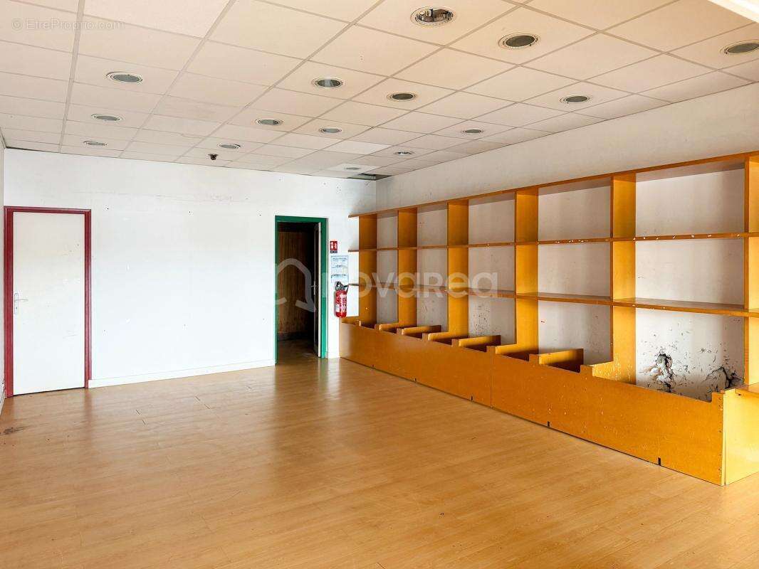 Local commercial - photo 7