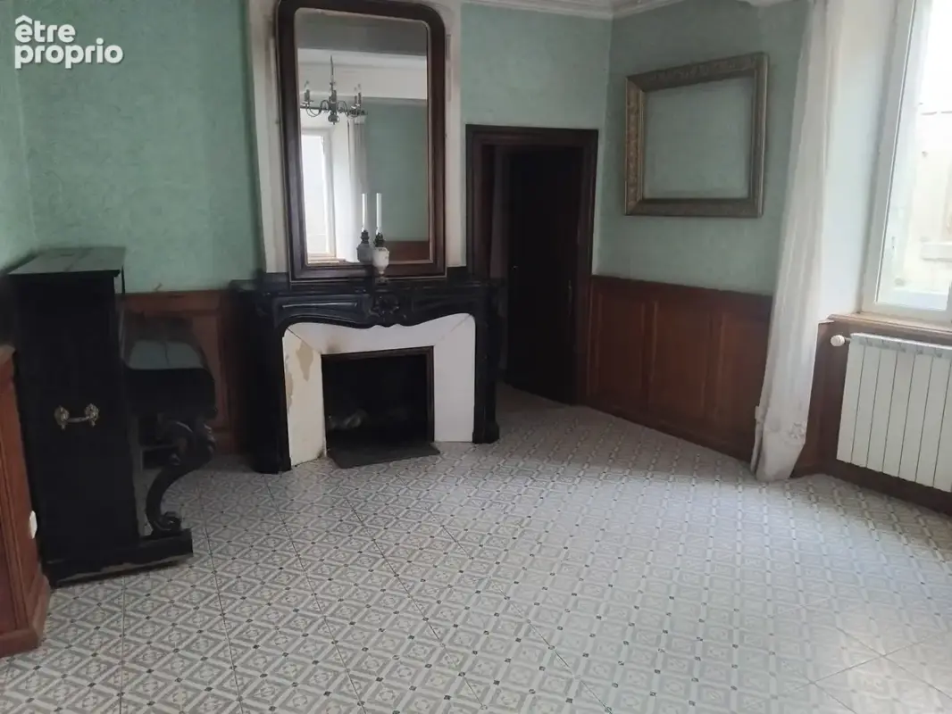 Maison 8 pièce(s) 213 m² avec remise et patio Val de Dagne - photo 5
