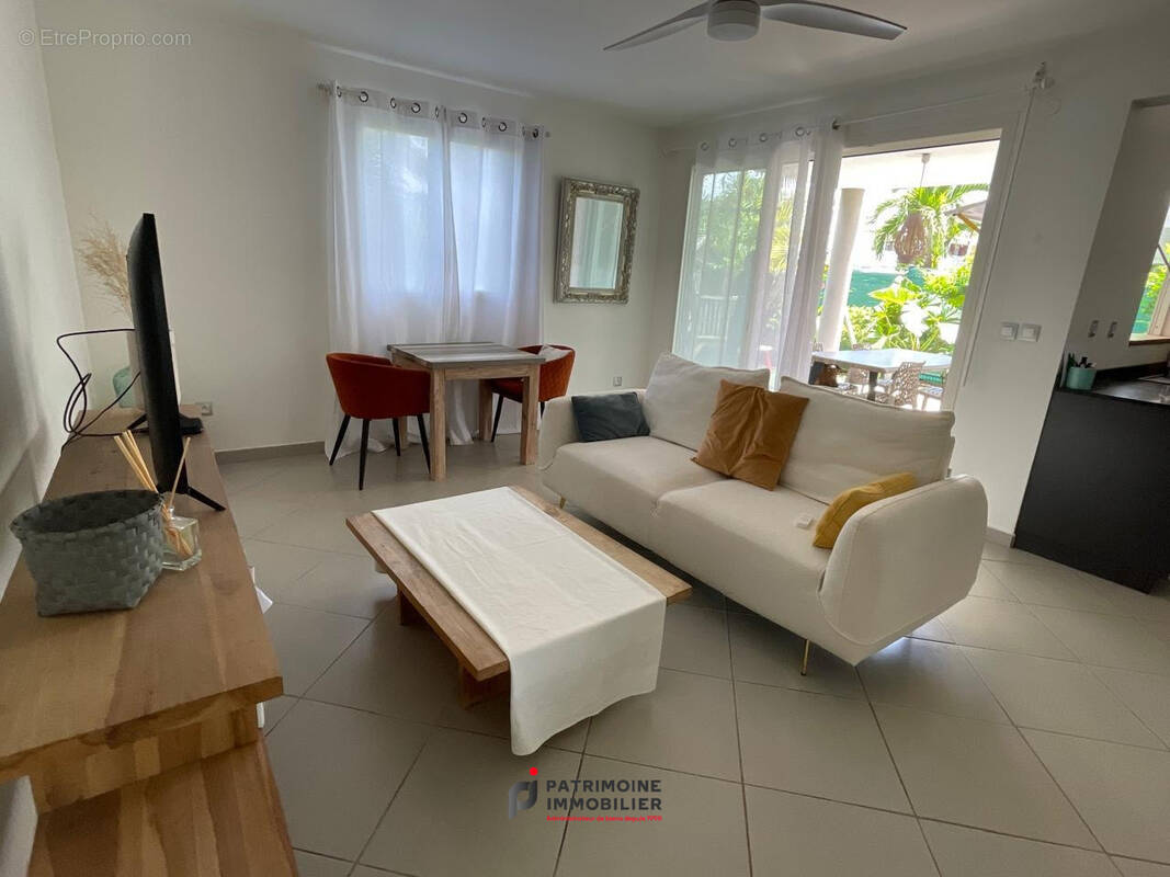 Appartement à PETIT-BOURG