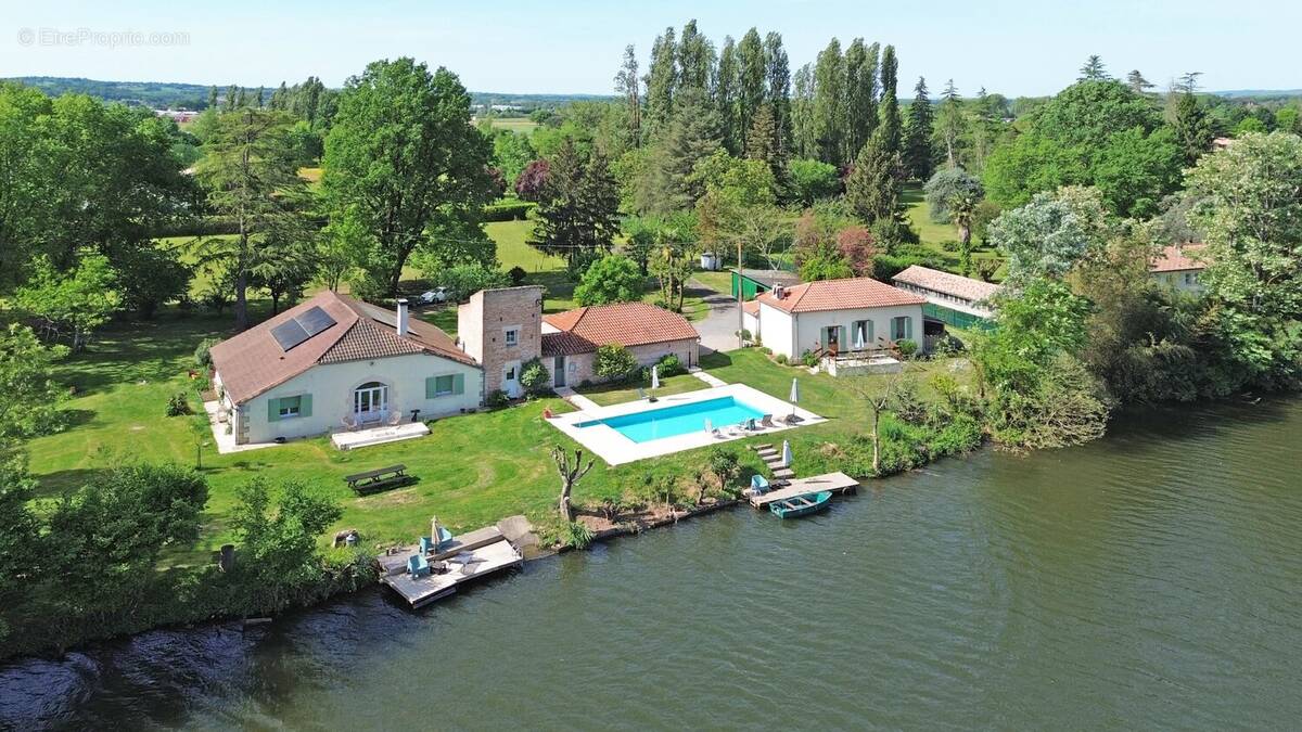 Maison à VILLENEUVE-SUR-LOT