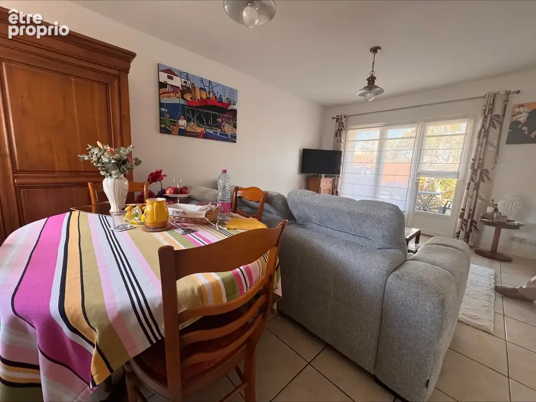 Gujan-mestras   la hume  un ensemble immobilier aux multiples possibilités ! - photo 3