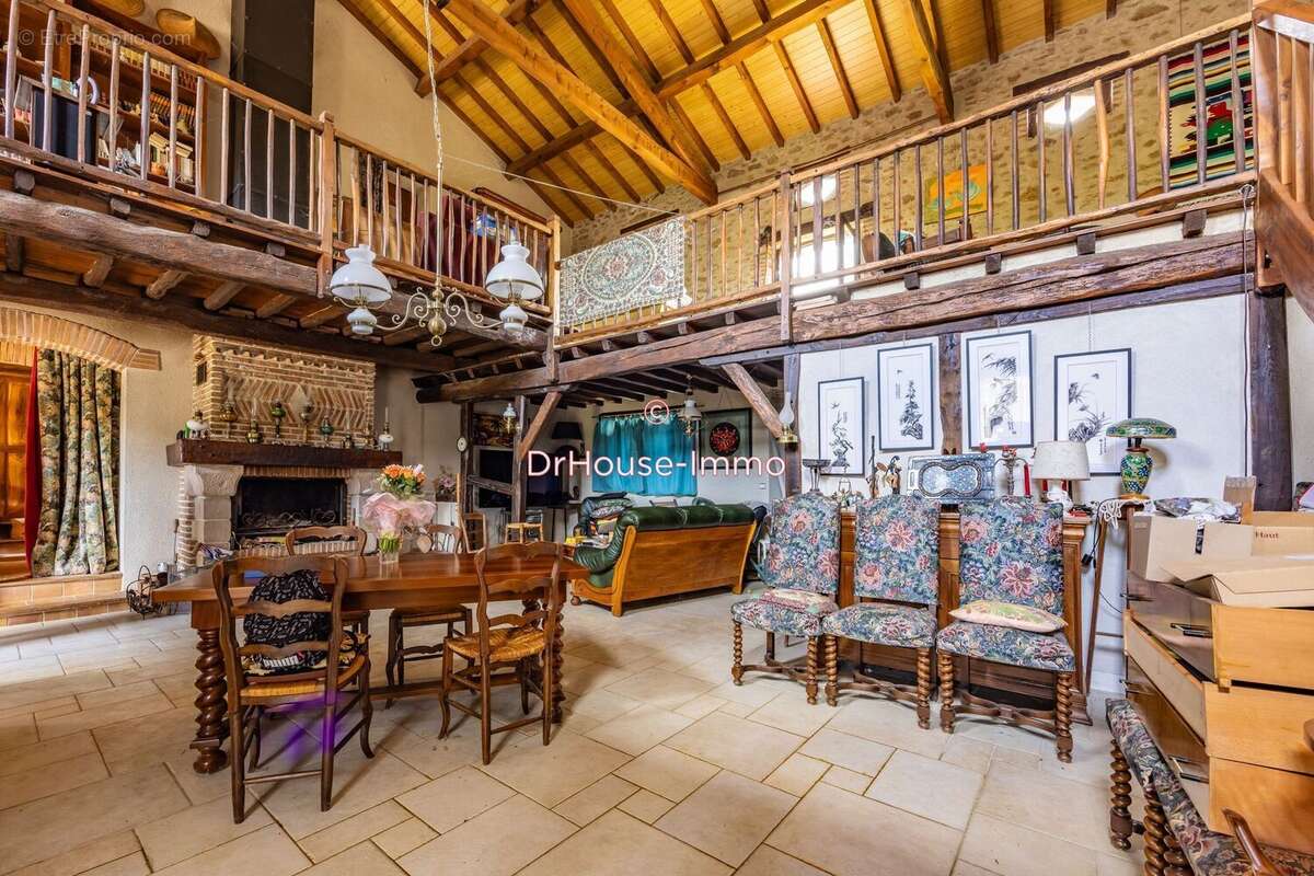 Maison 280 m² à Lavaur  - photo 9