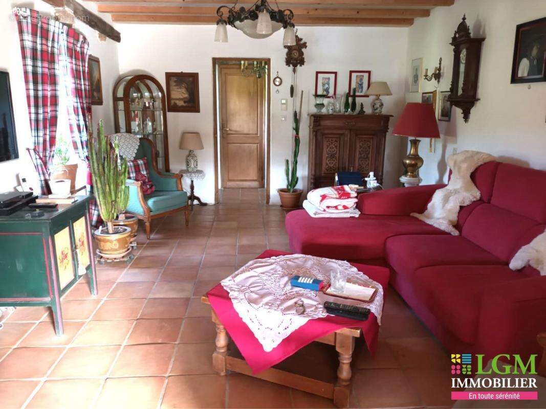 Maison à SAINT-LON-LES-MINES