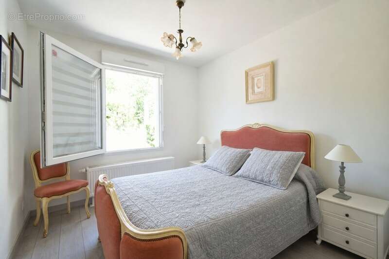 Maison à vendre 5 pièces TOURS SUR MARNE (51) - photo 10