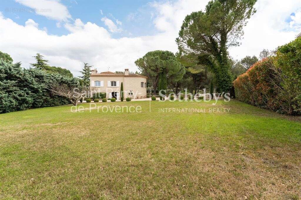 Maison à PLAN-D'ORGON