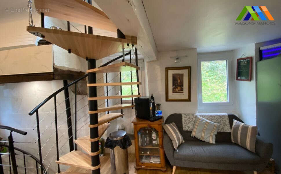 Maison 90 m² à Lurbe-Saint-Christau  - photo 5