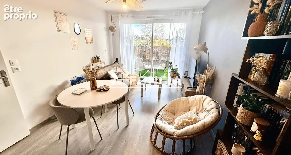À vendre – angers quartier recent des hauts de saint aubin appartement t2 – terrasse – 2 chambres – parking - photo 3