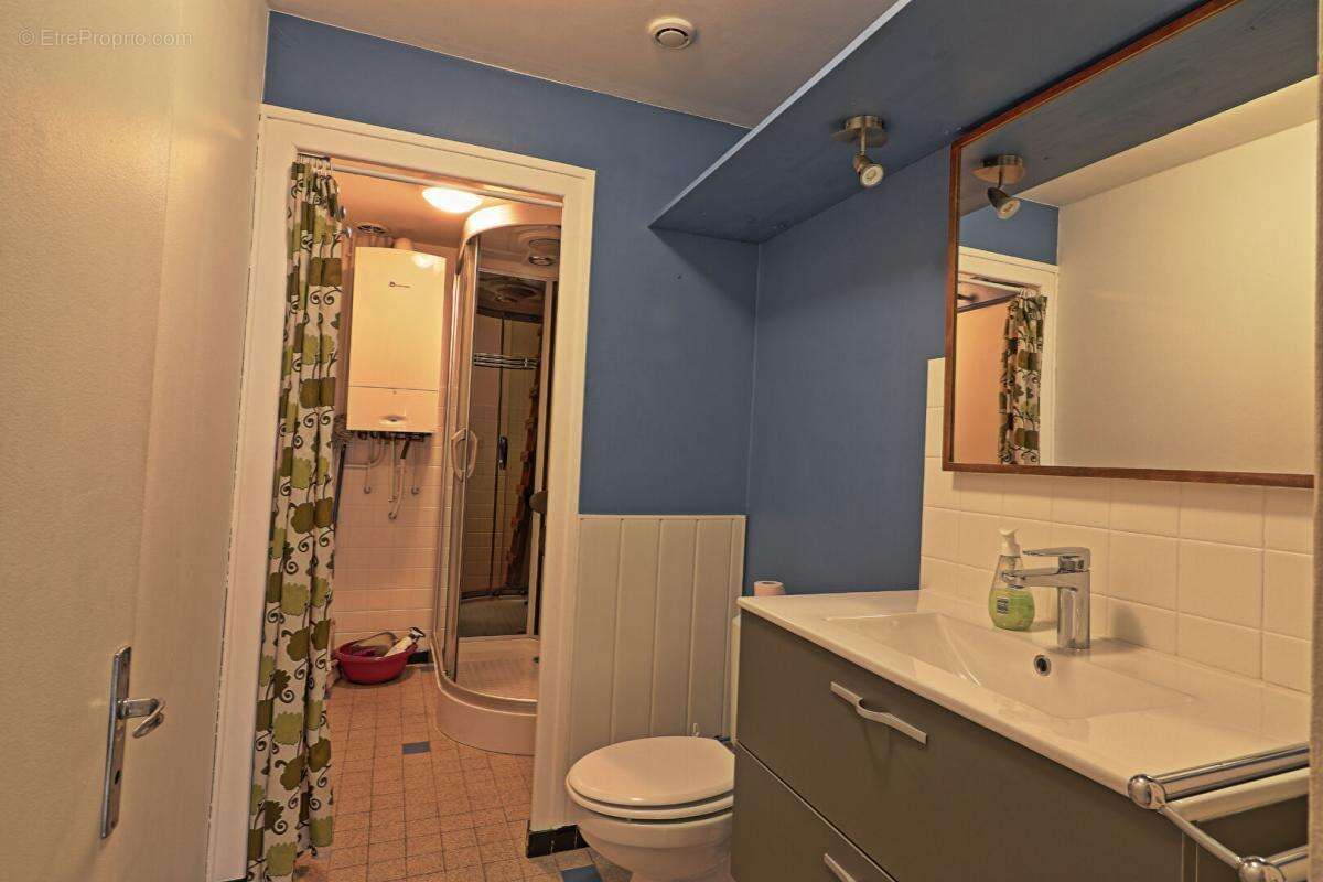 Appartement à PRINGY