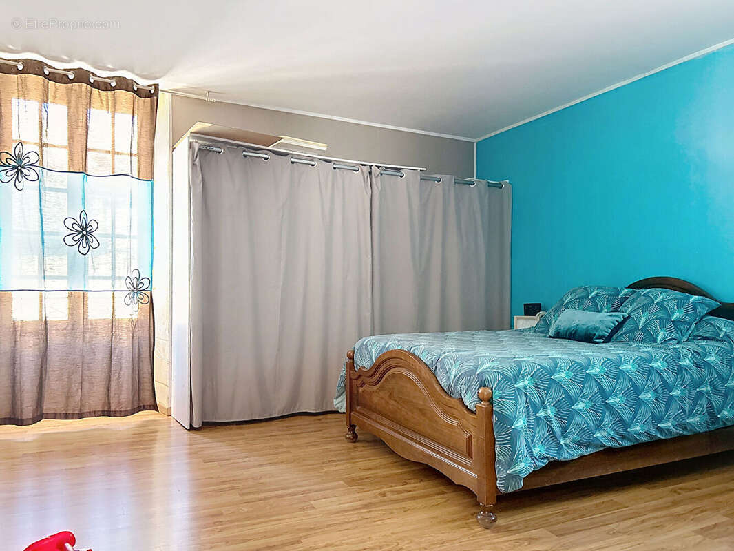 Maison à SAINT-BONNET-DU-GARD