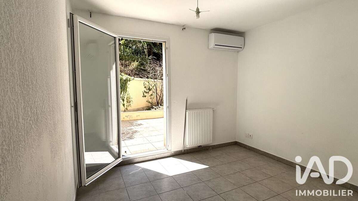 Photo 7 - Appartement à MARSEILLE-13E