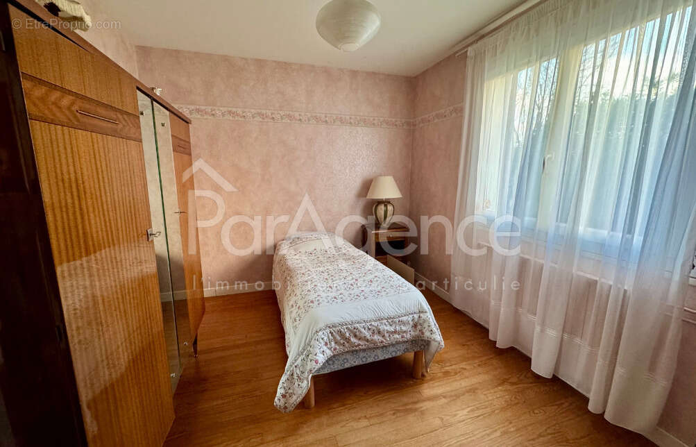 Maison à VAUX-SUR-MER