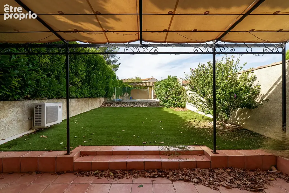 CARCASSONNE - PALAJA Villa T4 166m² (90m² hab.)  avec jardin, piscine, sous-sol, et garage - photo 3