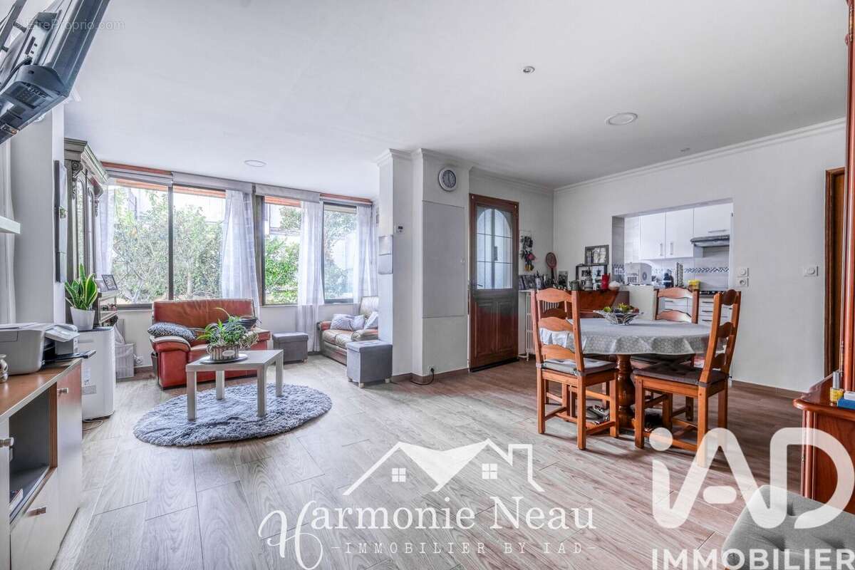 Photo 6 - Maison à LIVRY-GARGAN