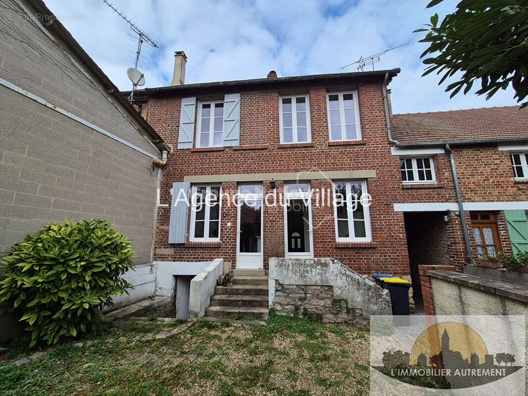 Maison à CHAUMONT-EN-VEXIN