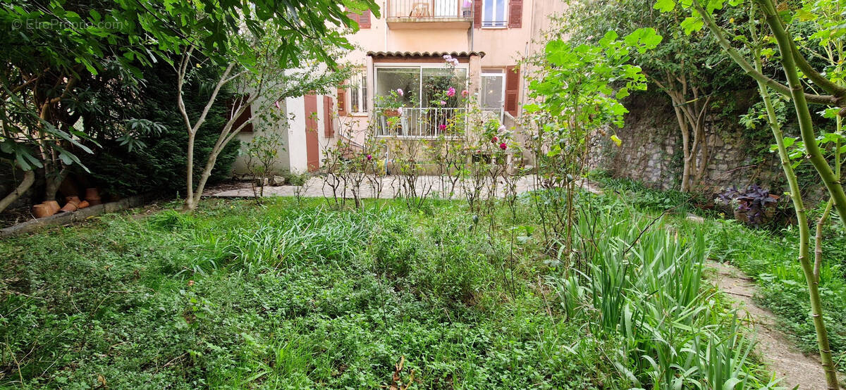 Appartement à DRAGUIGNAN