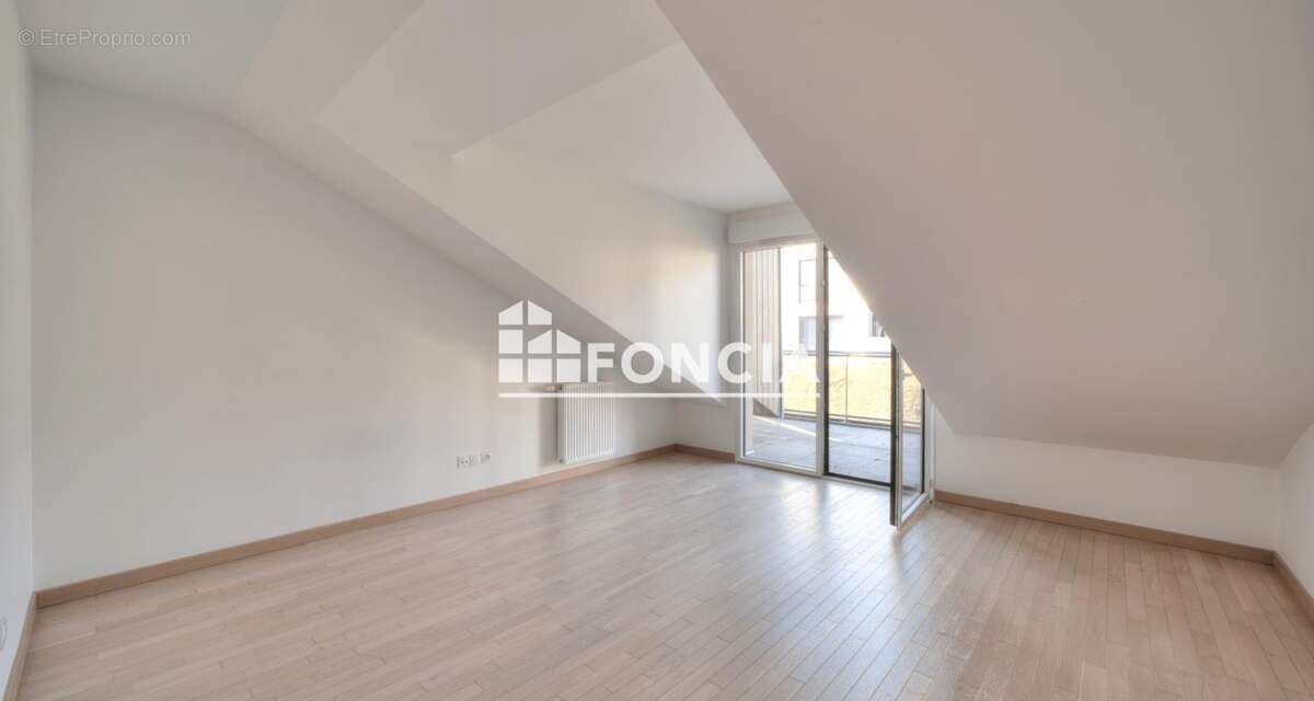 Appartement à DIVONNE-LES-BAINS