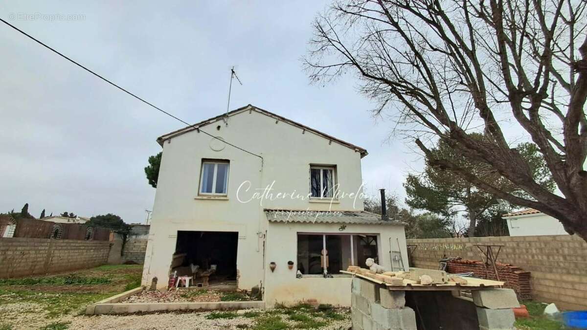 Maison à VILLENEUVE-LES-BEZIERS