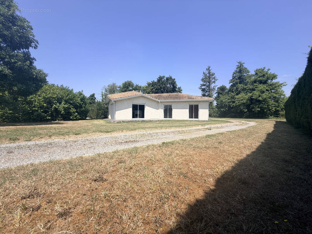 Maison à GRENADE-SUR-L'ADOUR