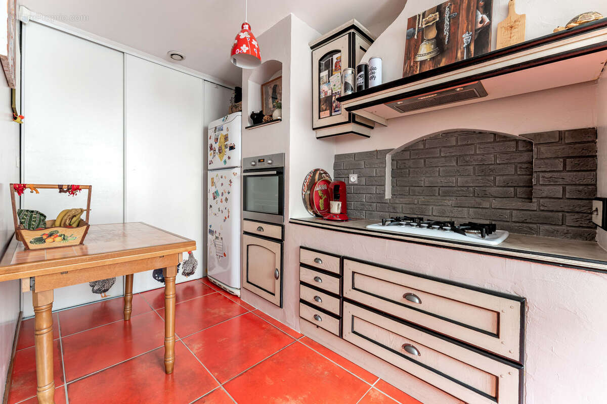 Appartement à FONTAINES-SUR-SAONE