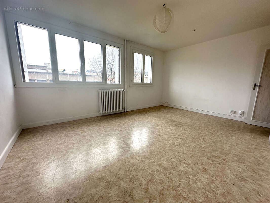 Appartement à AURILLAC