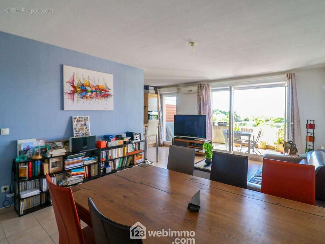 Appartement à MARSEILLE-9E
