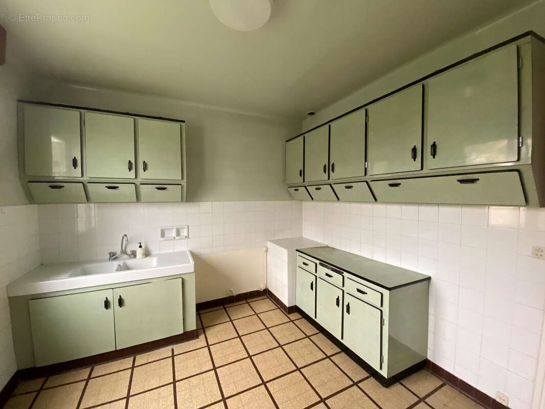 Maison à COMBS-LA-VILLE